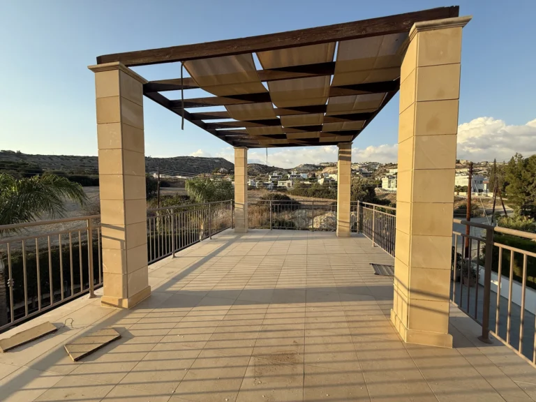 5 Bedroom House for Rent in Agios Tychonas, Limassol District