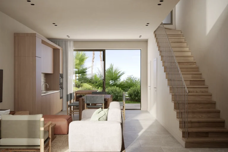 5 Bedroom House for Sale in Geroskipou, Paphos District