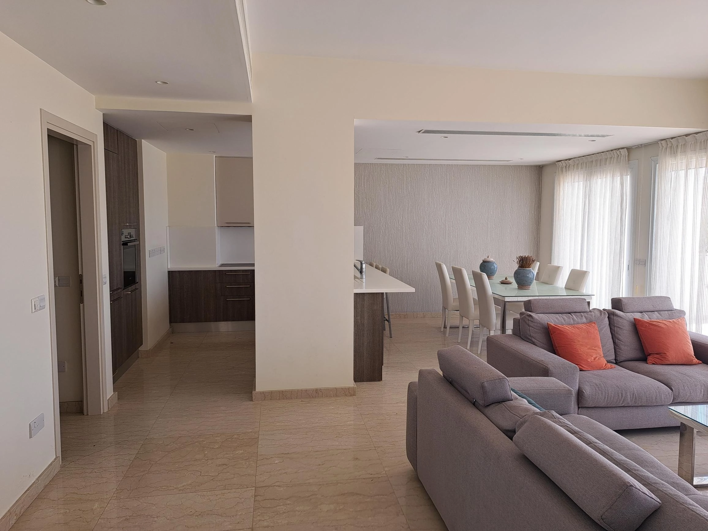2 Bedroom Apartment for Rent in Limassol – Marina