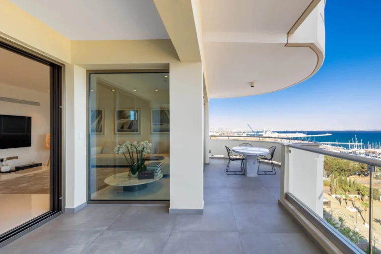 3 Bedroom Apartment for Sale in Larnaca – Finikoudes