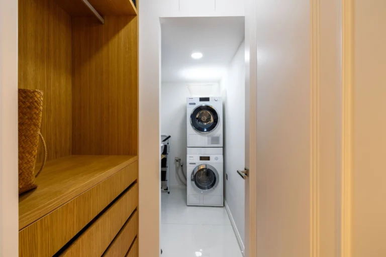 3 Bedroom Apartment for Sale in Larnaca – Finikoudes