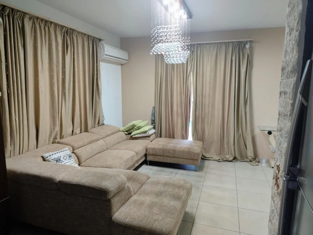 2 Bedroom House for Rent in Agios Tychonas, Limassol District