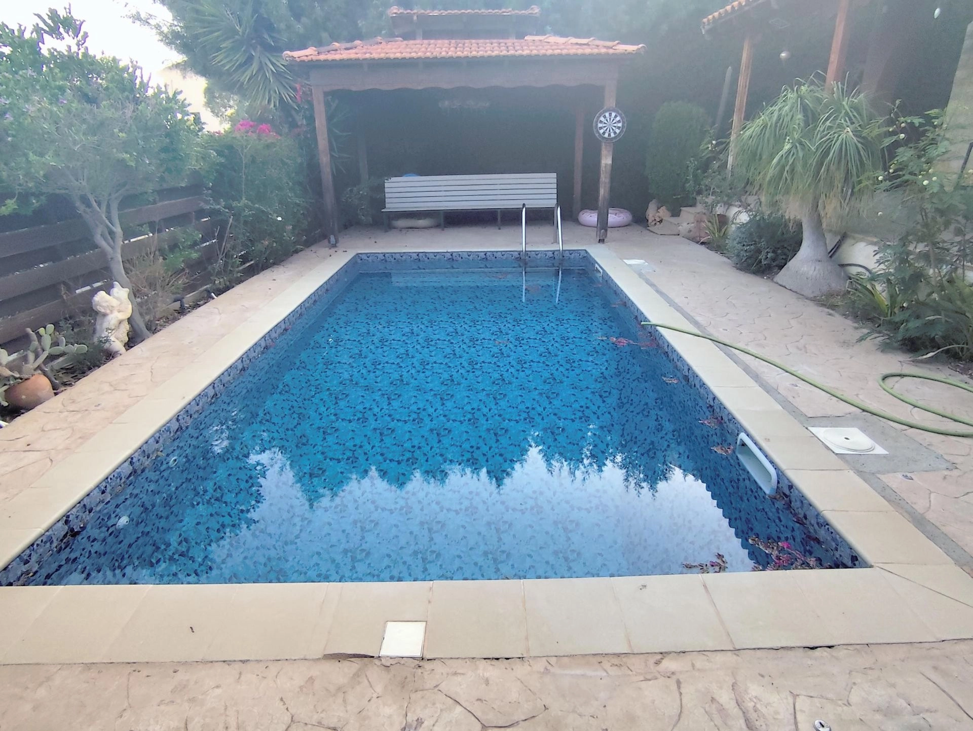 2 Bedroom House for Rent in Agios Tychonas, Limassol District