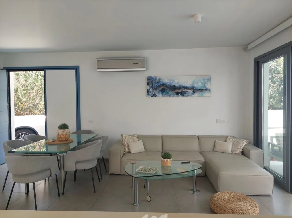 5 Bedroom House for Rent in Governors Beach, Limassol District