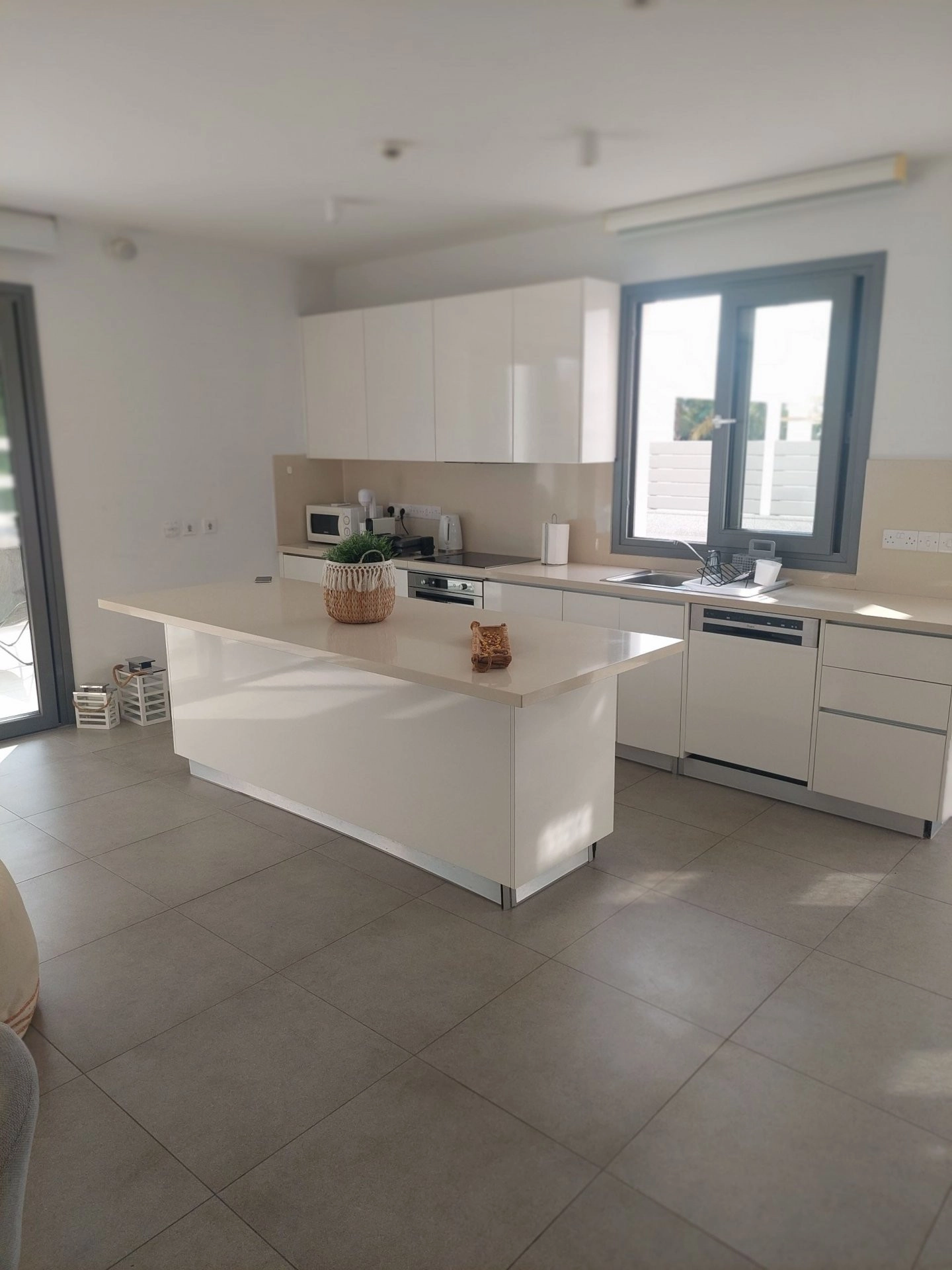 5 Bedroom House for Rent in Governors Beach, Limassol District
