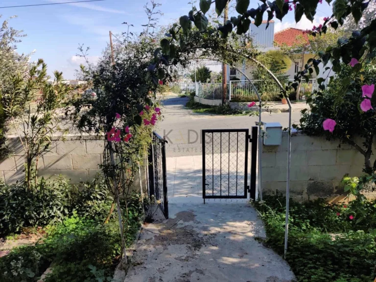 Cheap Houses and Villas for Sale Nicosia up to 200000 euro