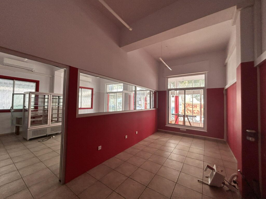 130m² Commercial for Rent in Nicosia – Pallouriotissa