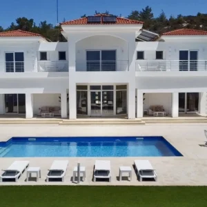 4 Bedroom House for Sale in Pegeia, Paphos District