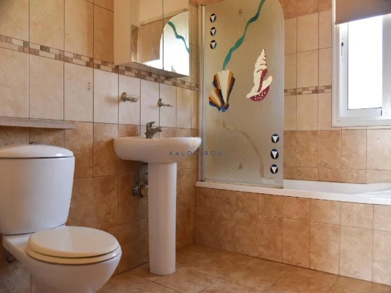 3 Bedroom House for Sale in Avgorou, Famagusta District