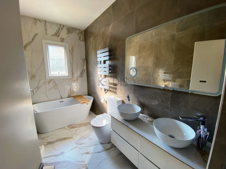 3 Bedroom Apartment for Sale in Limassol District