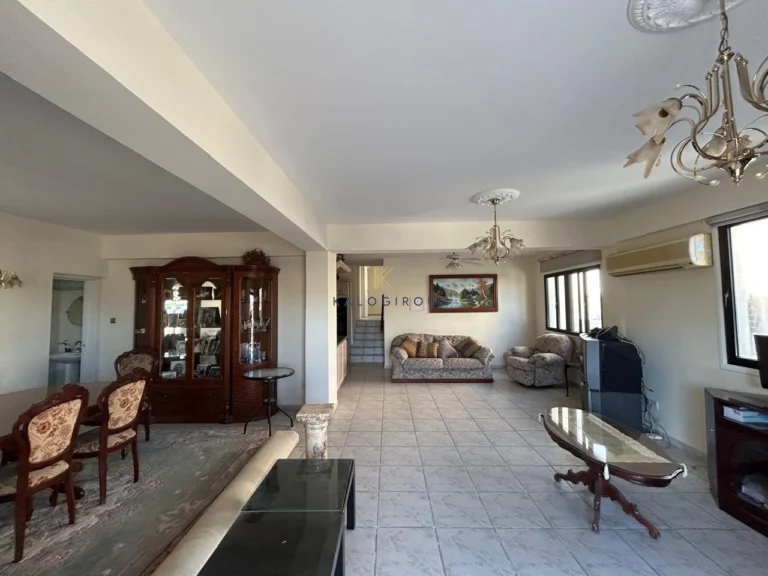 Cheap Houses and Villas for Sale Larnaca up to 400000 euro