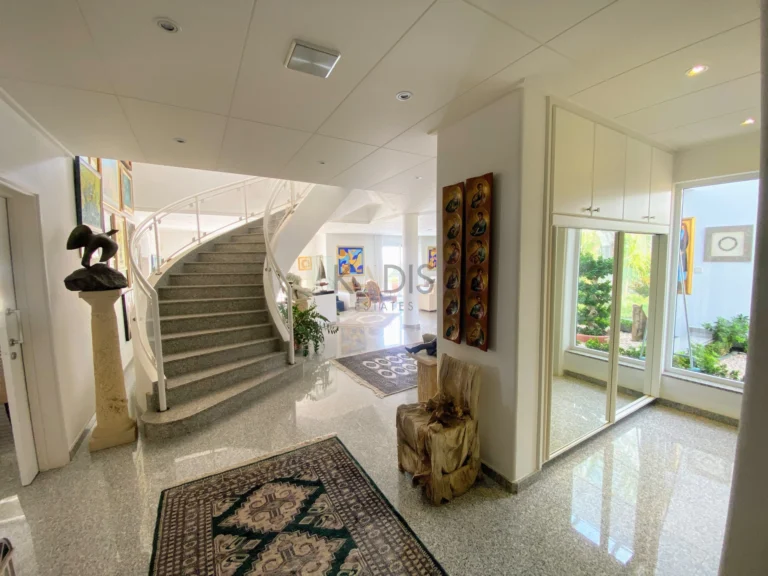 739m² House for Sale in Limassol – Panthea