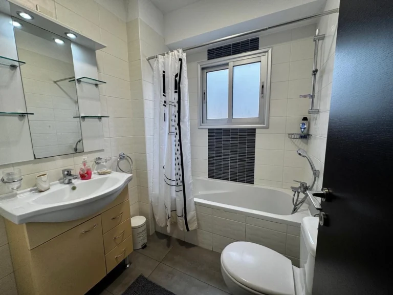 2 Bedroom Apartment for Rent in Limassol – Mesa Geitonia