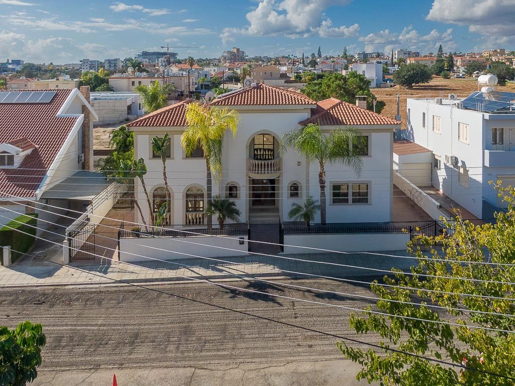 4 Bedroom House for Sale in Ypsonas, Limassol District