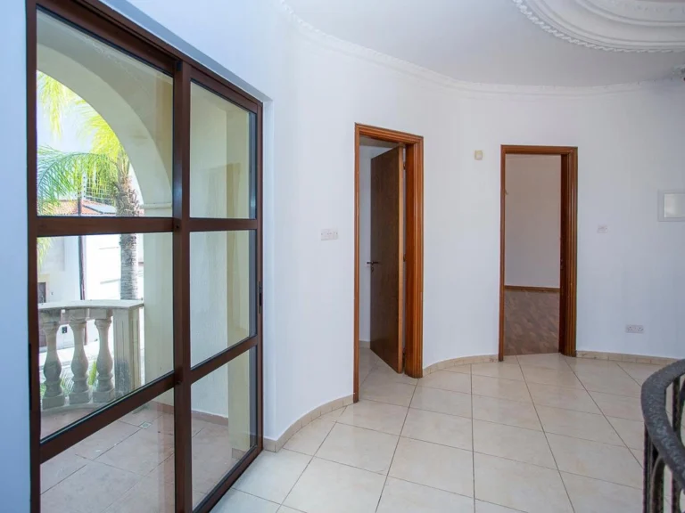 4 Bedroom House for Sale in Ypsonas, Limassol District