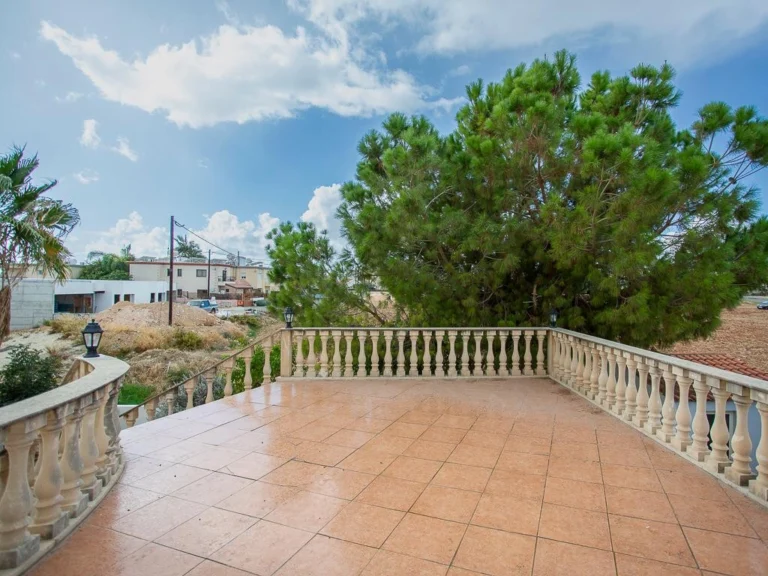4 Bedroom House for Sale in Ypsonas, Limassol District