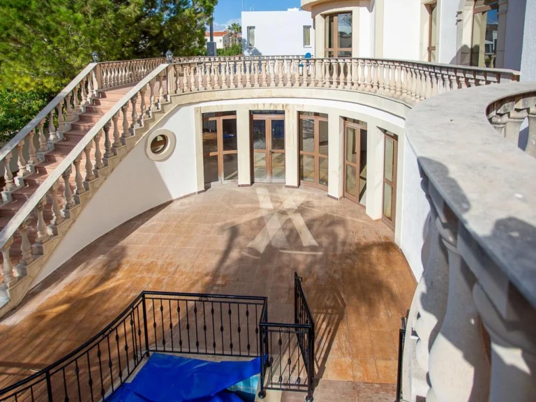 4 Bedroom House for Sale in Ypsonas, Limassol District