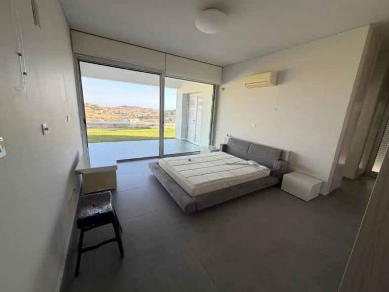 4 Bedroom House for Sale in Parekklisia, Limassol District