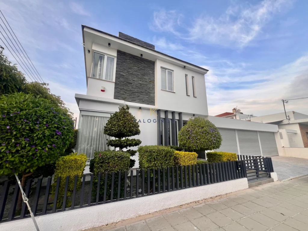 4 Bedroom House for Sale in Vergina, Larnaca District