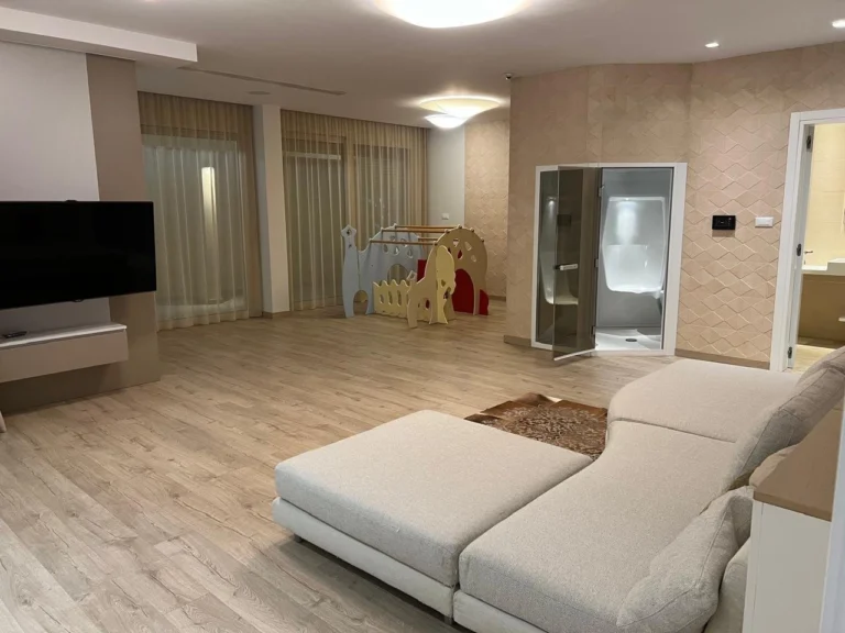 5 Bedroom House for Rent in Parekklisia Tourist Area, Limassol District