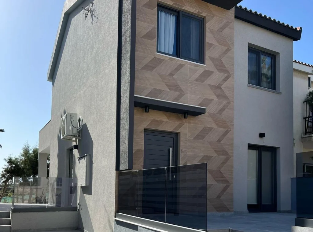 3 Bedroom House for Rent in Agios Tychonas, Limassol District