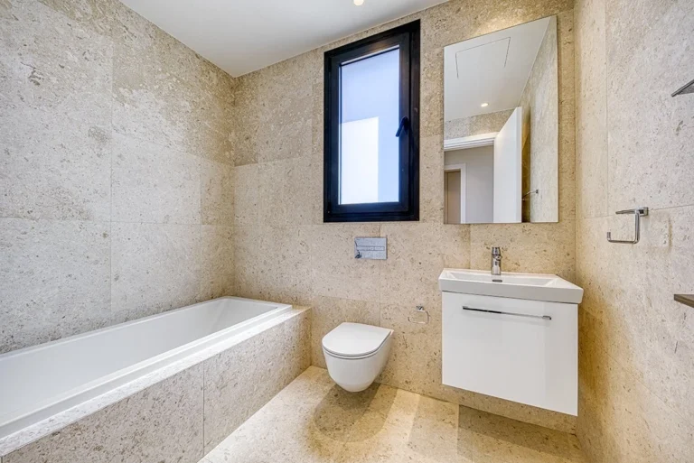 2 Bedroom Apartment for Rent in Potamos Germasogeias, Limassol District