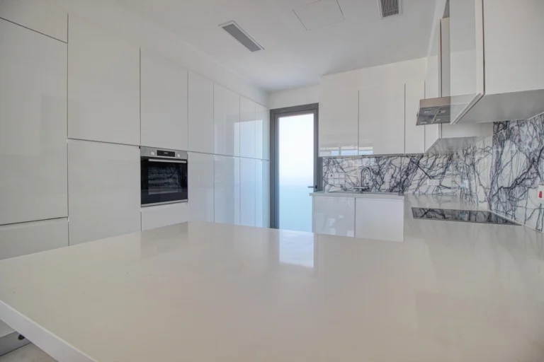 4 Bedroom Apartment for Rent in Potamos Germasogeias, Limassol District