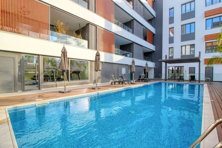 4 Bedroom Apartment for Rent in Potamos Germasogeias, Limassol District