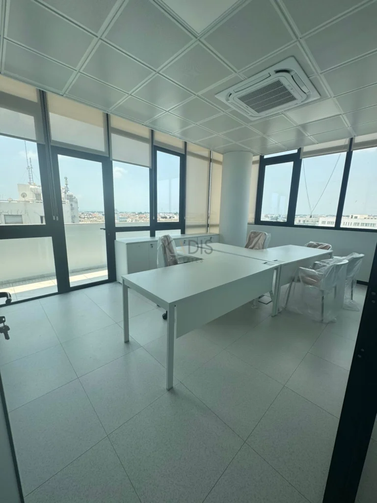 221m² Office for Rent in Limassol District