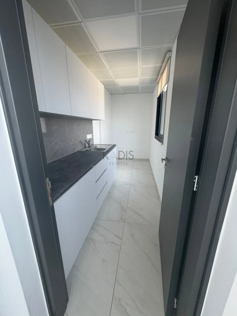 221m² Office for Rent in Limassol District