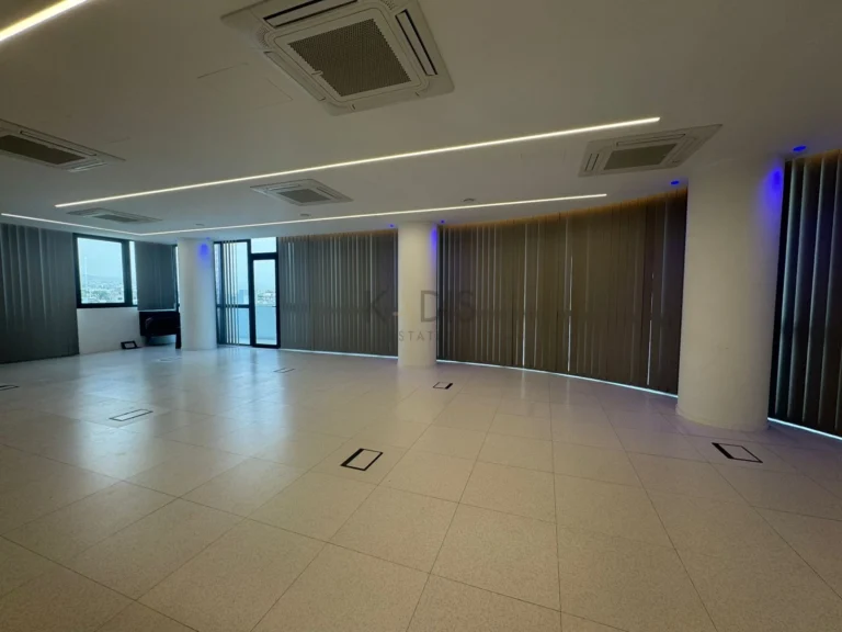 221m² Office for Rent in Limassol District