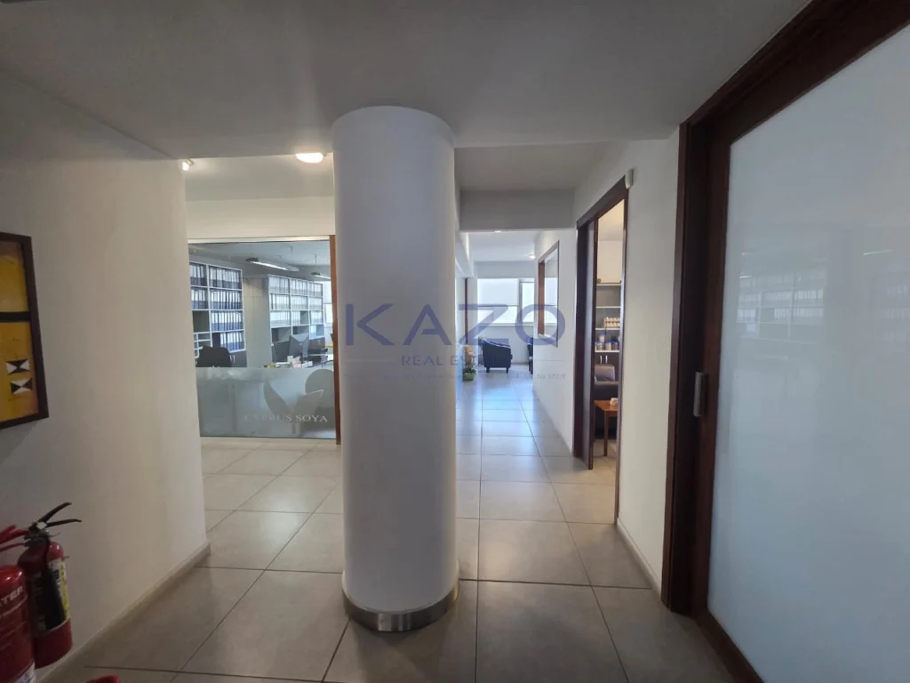 500m² Office for Rent in Limassol District