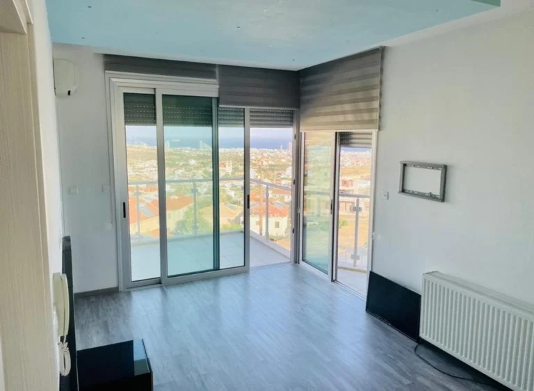 5 Bedroom House for Sale in Limassol – Mesa Geitonia