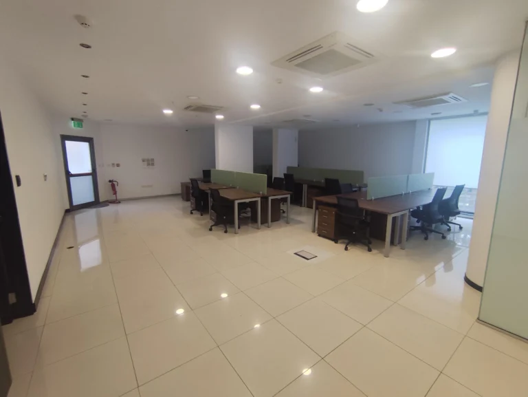 326m² Office for Rent in Limassol – Mesa Geitonia