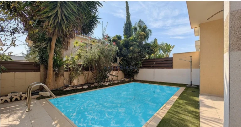 3 Bedroom House for Sale in Oroklini, Larnaca District