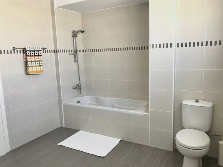 4 Bedroom Apartment for Sale in Limassol – Neapolis