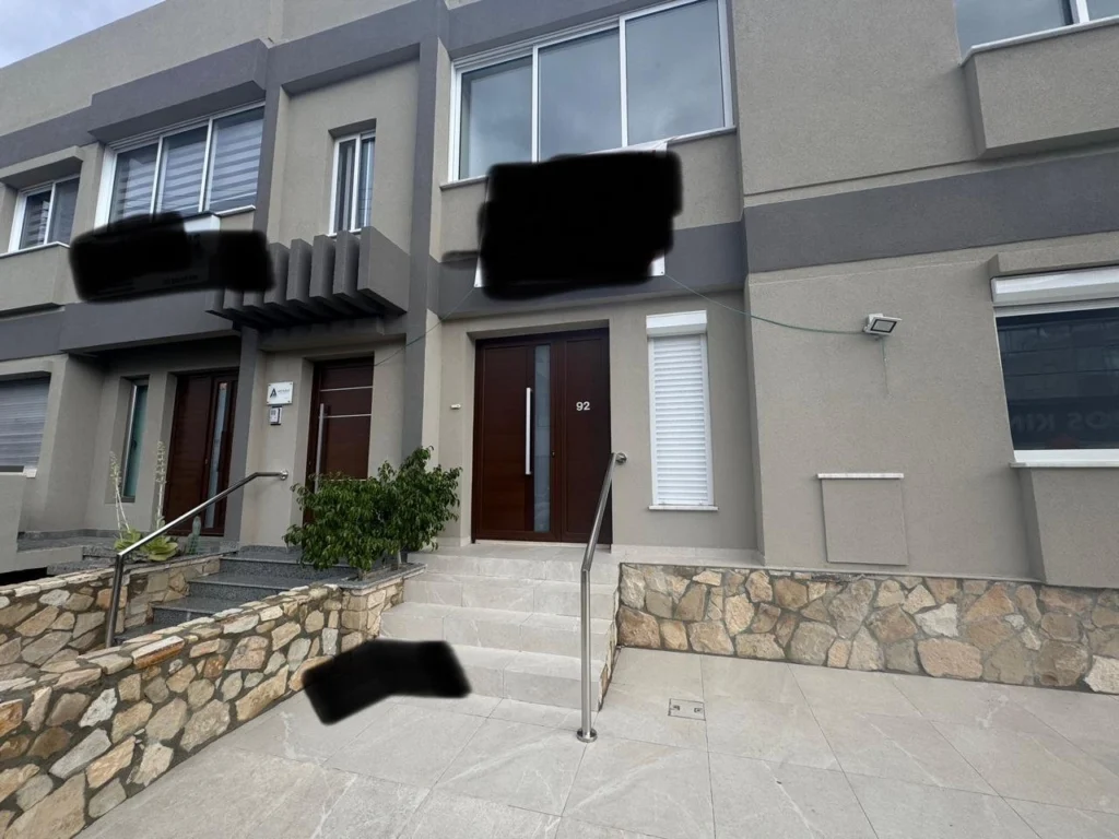 260m² Building for Rent in Limassol – Kapsalos