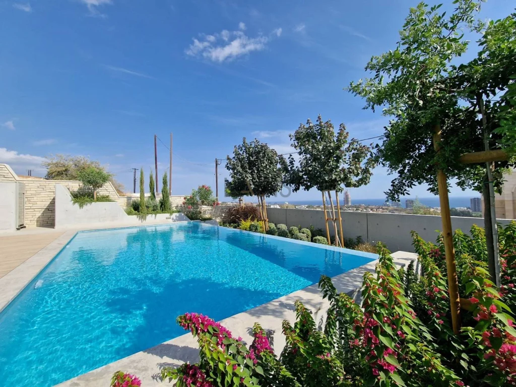 3 Bedroom House for Rent in Mouttagiaka, Limassol District