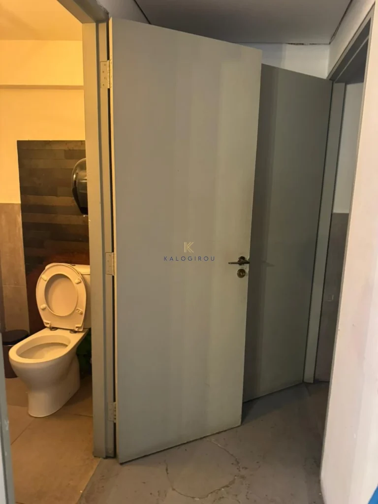 Коммерческое помещение 55m² в аренду в районе Ларнаки