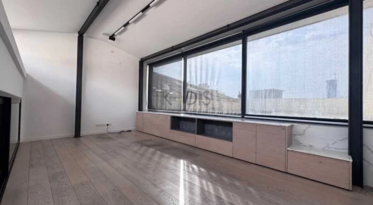 290m² Office for Rent in Limassol District