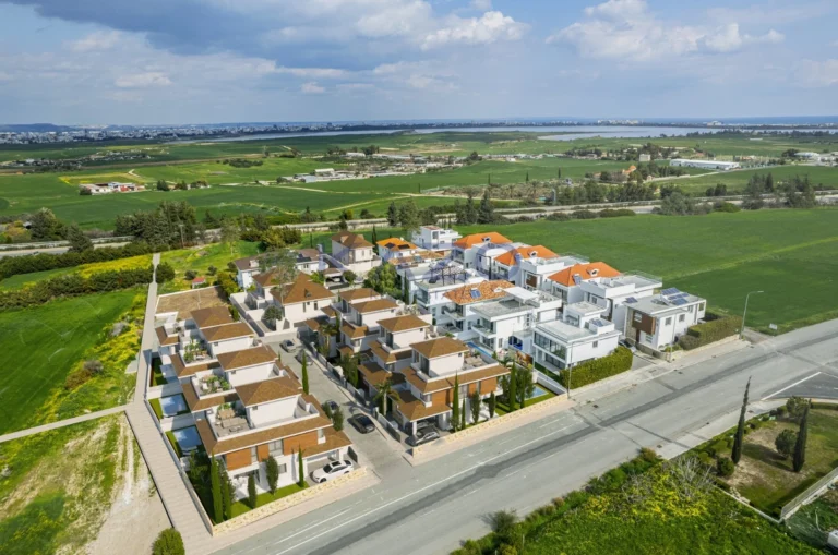 5 Bedroom House for Sale in Dromolaxia, Larnaca District