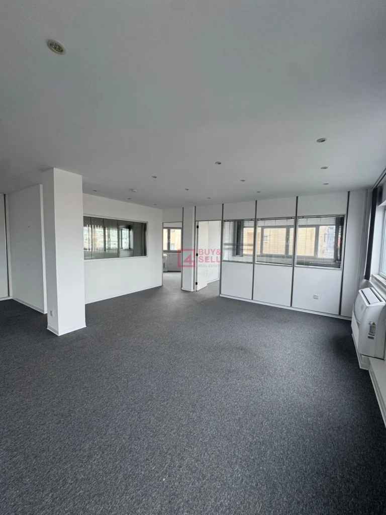 275m² Office for Rent in Limassol – Agia Zoni