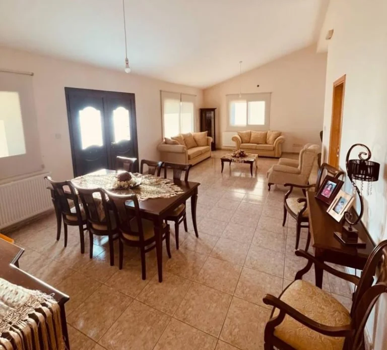 3 Bedroom House for Sale in Fasoula Lemesou, Limassol District