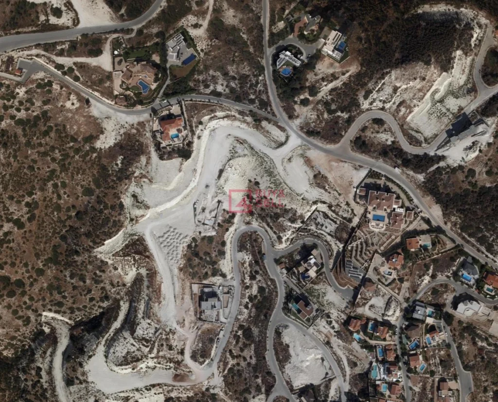 4,479m² Plot for Sale in Agios Tychonas, Limassol District