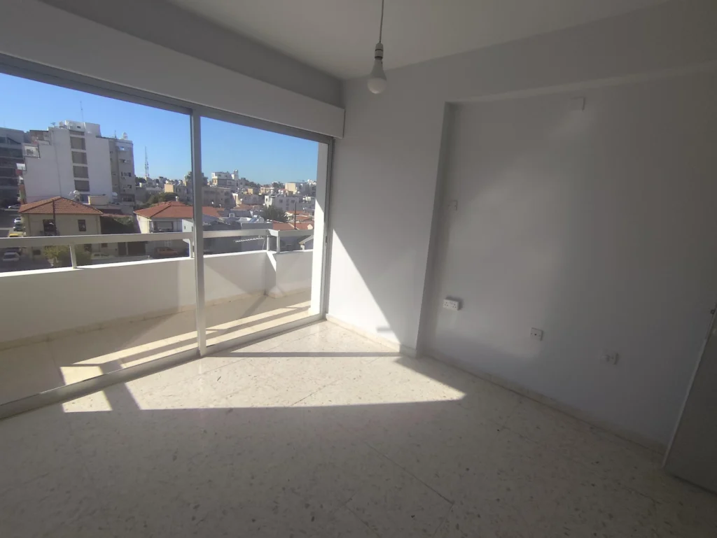 90m² Office for Rent in Limassol – Agia Zoni