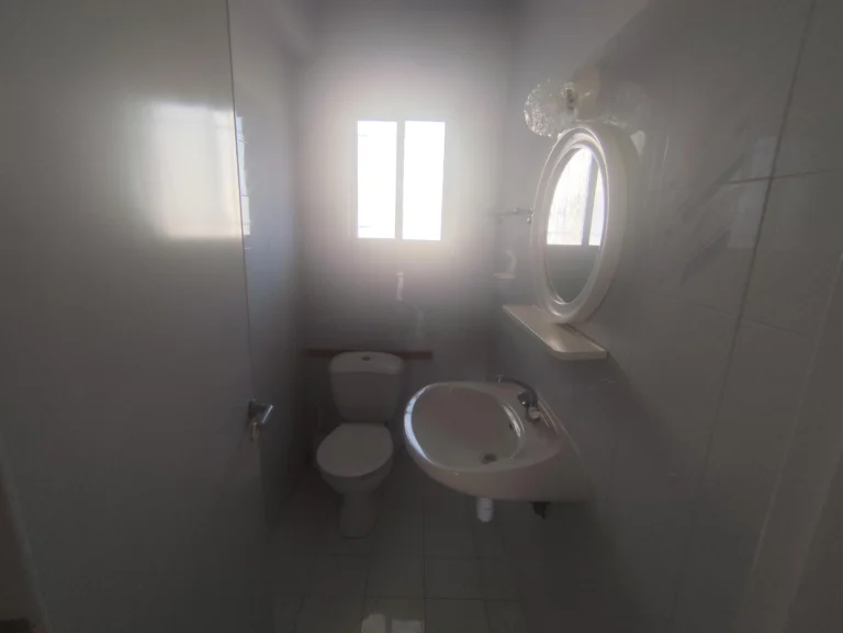 200m² Office for Rent in Limassol – Agia Zoni