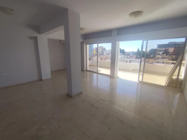 200m² Office for Rent in Limassol – Agia Zoni