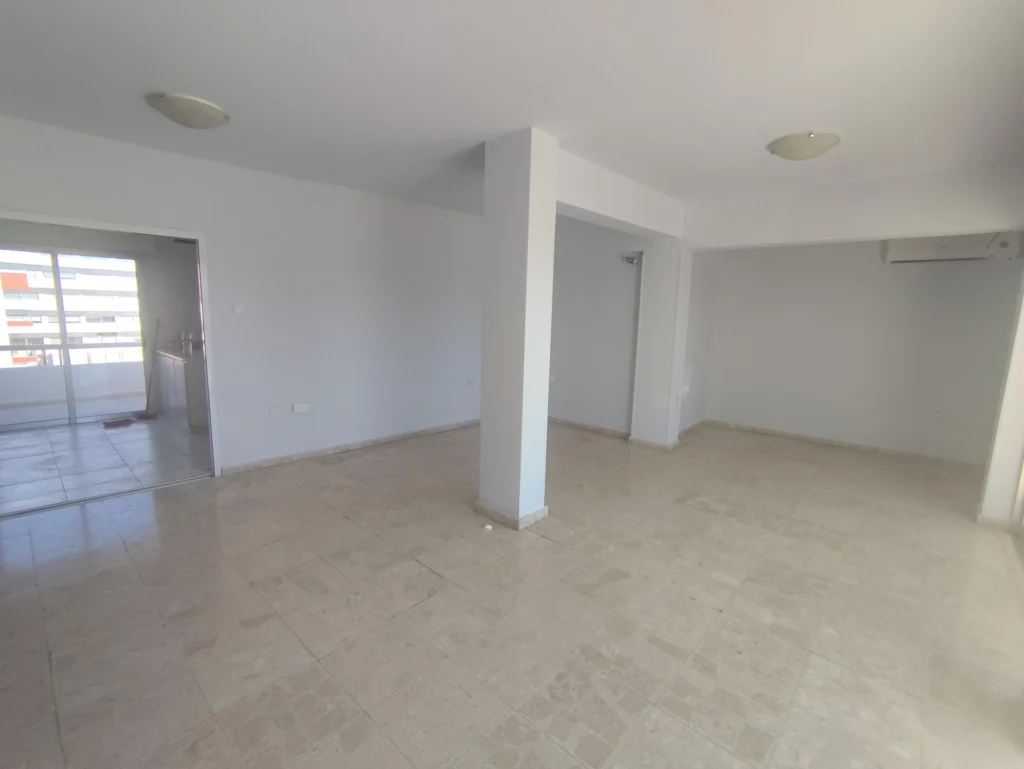 200m² Office for Rent in Limassol – Agia Zoni