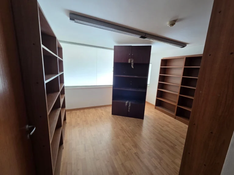 190m² Office for Rent in Limassol – Kapsalos
