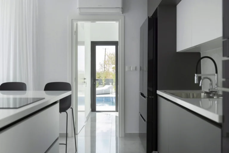 4 Bedroom House for Sale in Chlorakas, Paphos District